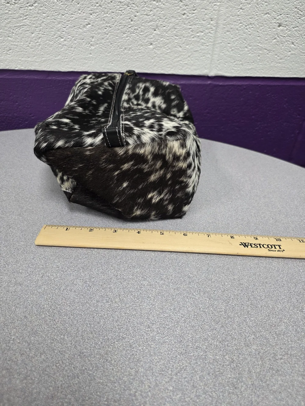 New Cowhide Crossbody Bag in Black & White - Unbranded